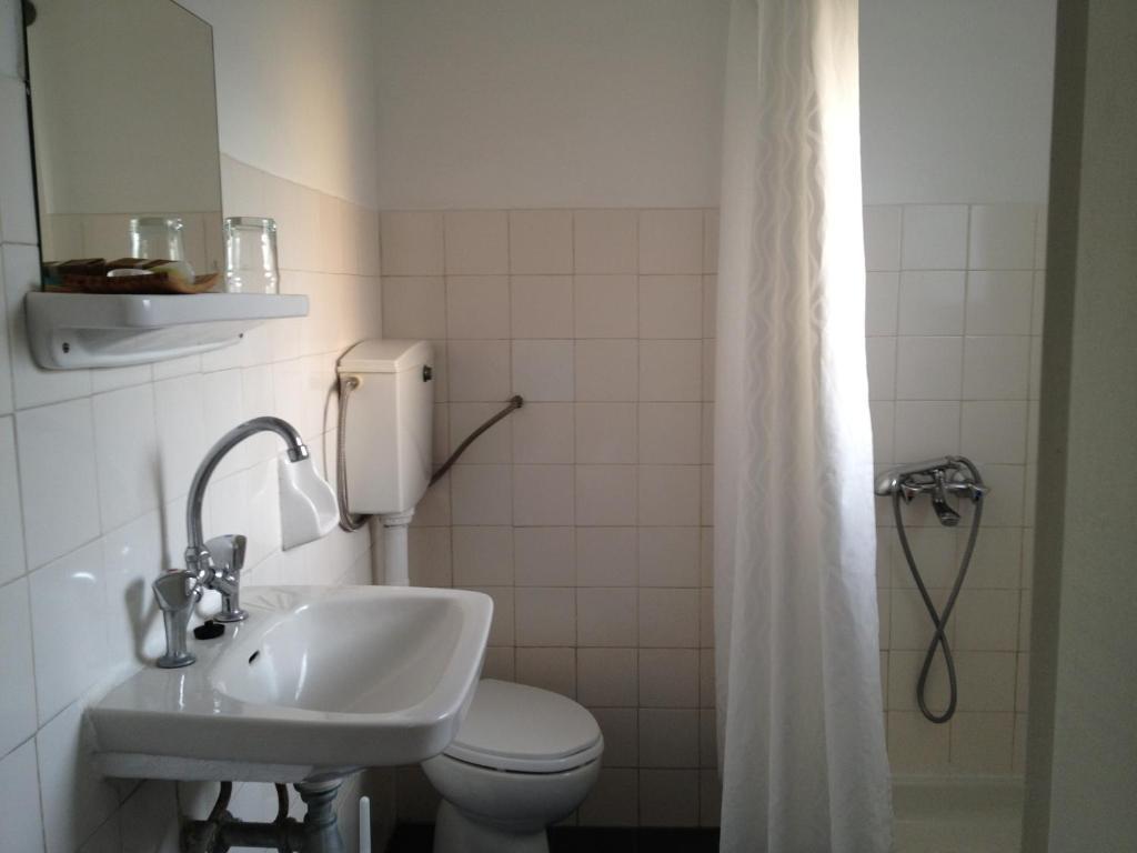 Astir Hotel Карловаси Экстерьер фото